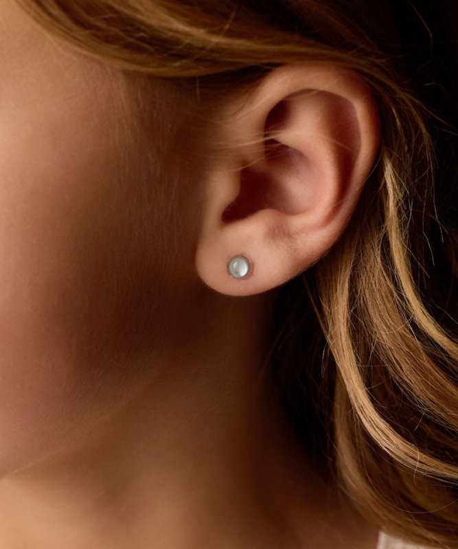 Blomdahl medical plastic knopoorbellen Glossy Green – 6 mm - Staartjes en Strikjes