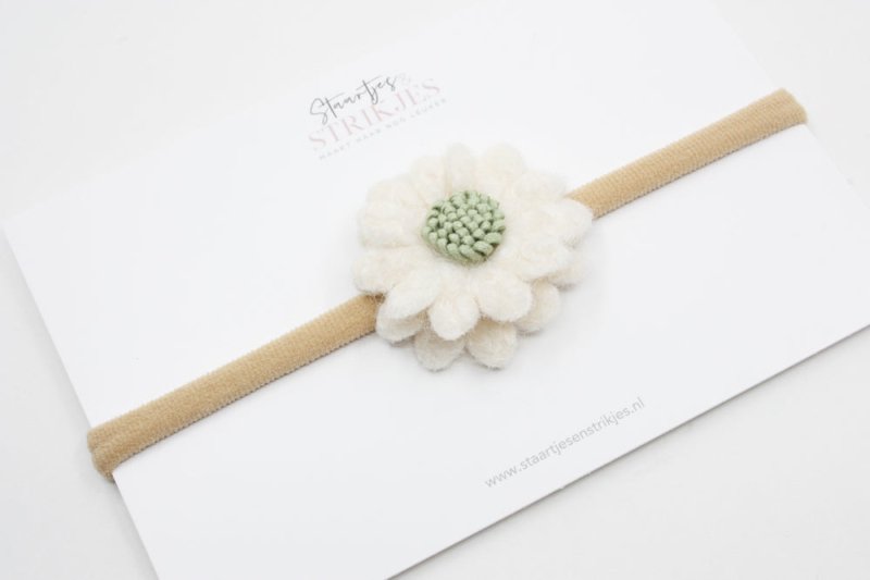 Haarbandje Fleur creme/zachtgroen - Staartjes en Strikjes