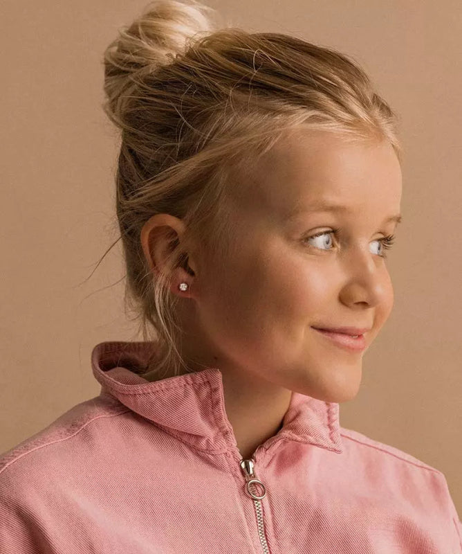 Oorbellen Blomdahl titanium rondje goudkleurig met crystal (incl. achterkantjes) - Staartjes en Strikjes