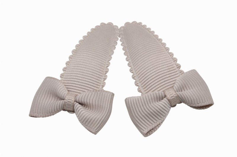 Peuter/kleuter haarspeldjes met strikjes - taupe bruin - Staartjes en Strikjes