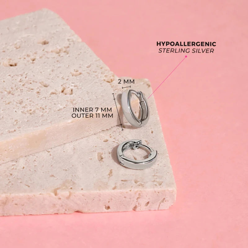 Zilveren kinderoorbellen creolen/oorringen 7 mm. - Staartjes en Strikjes