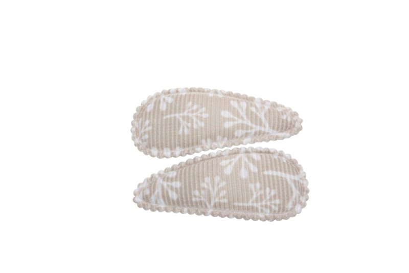 Baby haarspeldjes bruin met wit bloemetje - Staartjes en Strikjes