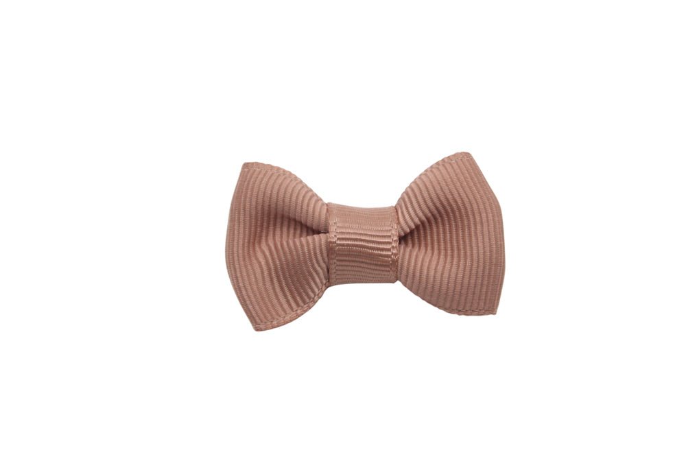 Baby/peuter haarstrikje klein pecan bruin - Staartjes en Strikjes