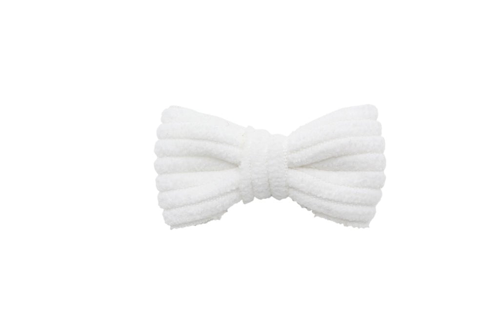 Baby/peuter haarstrikje klein ribstof wit - Staartjes en Strikjes