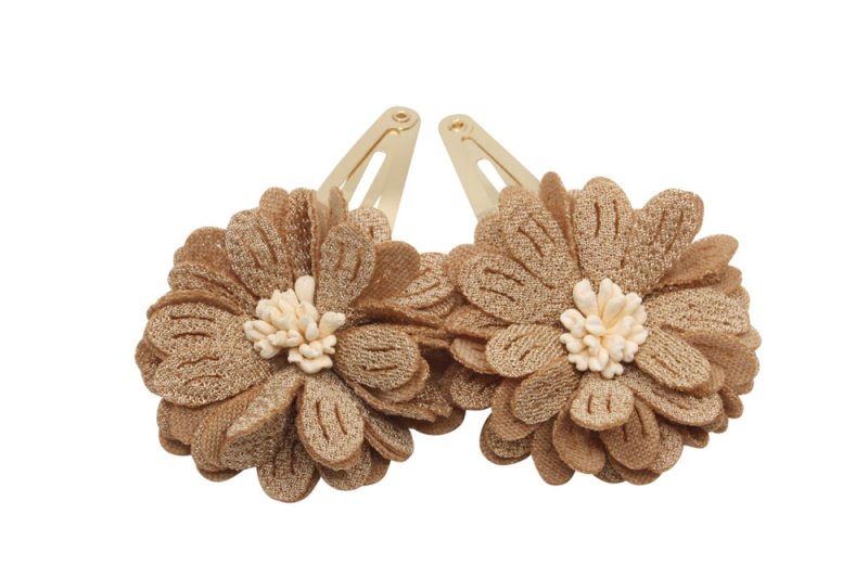 Setje goudkleurige haarspeldjes met bruine bloemetjes - Staartjes en Strikjes