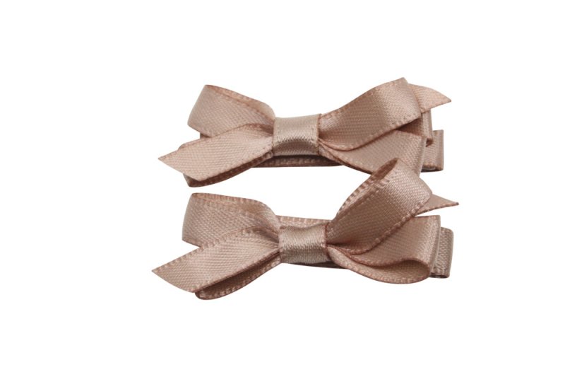 Setje mini alligator haarspeldjes met satijnen strikje naturel bruin - Staartjes en Strikjes