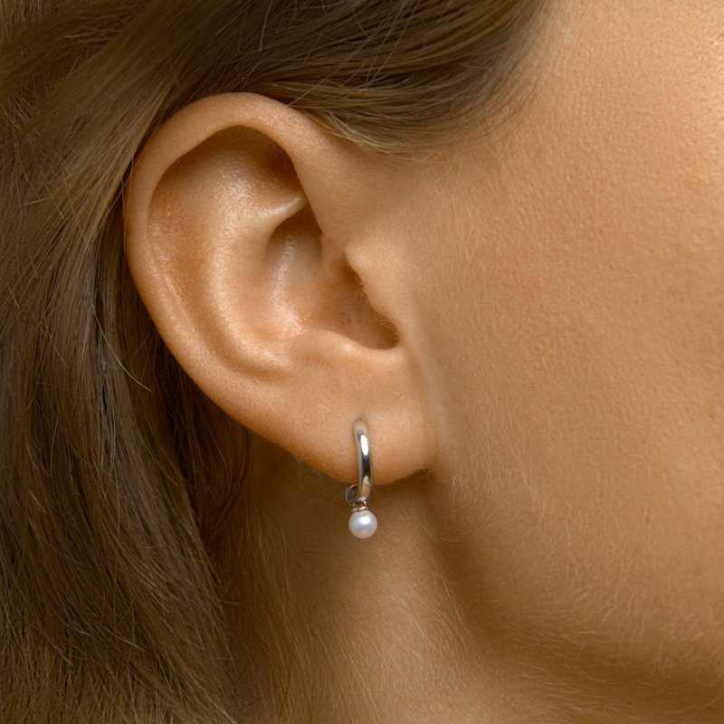 Zilveren kinderoorbellen zoetwater pareltjes oorringen - Staartjes en Strikjes