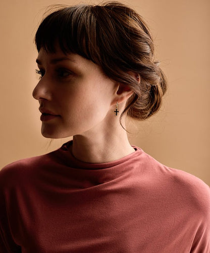 Blomdahl titanium goudkleurige oorringen met kruisje – 14 mm - Staartjes en Strikjes