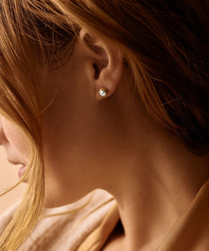 Blomdahl titanium knopoorbellen met crystal – 6 mm - Staartjes en Strikjes