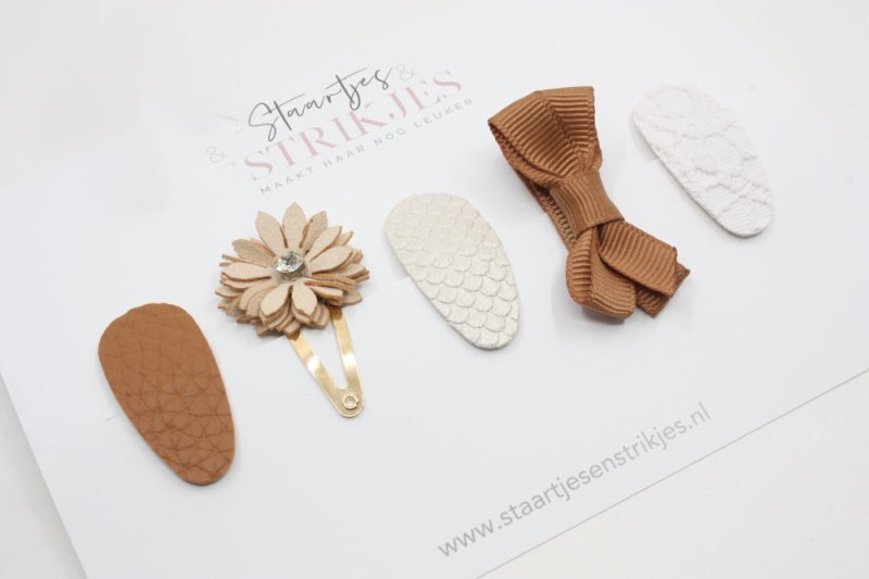 Cadeausetje babyhaarspeldjes Fem - Staartjes en Strikjes
