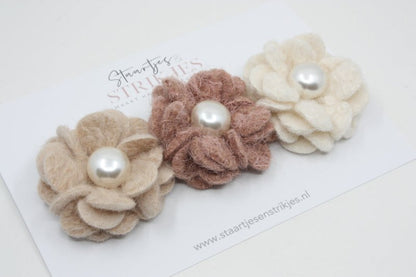Cadeausetje haarspeldjes Wool Flower Naturel - Staartjes en Strikjes