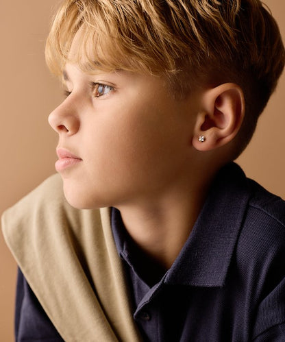 Oorbellen Blomdahl titanium goudkleurig knopje 5 mm. zirconiasteentje - Staartjes en Strikjes