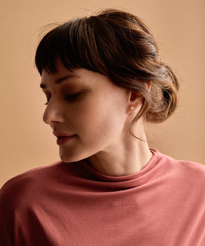 Oorbellen Blomdahl titanium met parel – lichtroze 5 mm - Staartjes en Strikjes