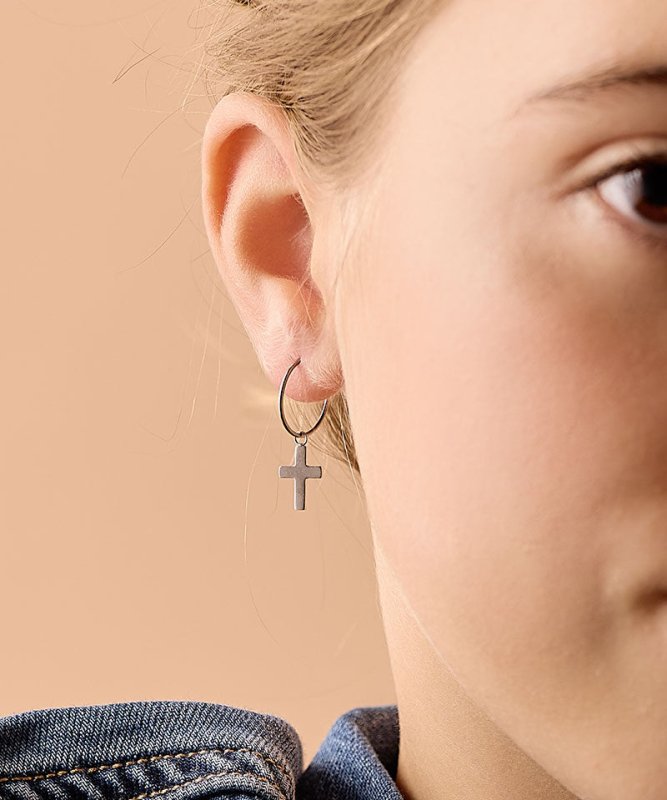 Oorbellen Blomdahl titanium oorringen 14 mm. kruisje - Staartjes en Strikjes