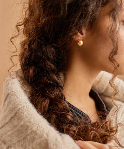 Oorbellen Blomdahl titanium parel golden shimmer 12 mm. - Staartjes en Strikjes