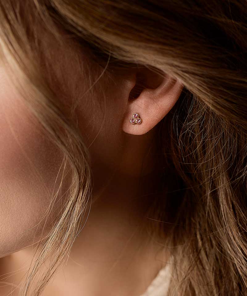Oorbellen Blomdahl titanium goudkleurig roze klavertje - 6 mm.