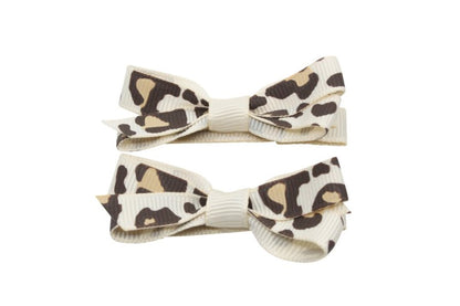 Setje alligator haarspeldjes met strikje creme panterprint - Staartjes en Strikjes