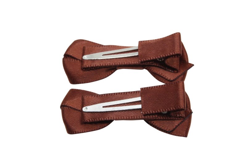 Setje kleine alligator haarspeldjes met strikje - cappuccino bruin satijn - Staartjes en Strikjes