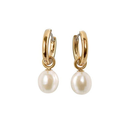 Titanium oorbellen Boccia goudkleurige oorringen met zoetwater pareltje 12 mm. - Staartjes en Strikjes