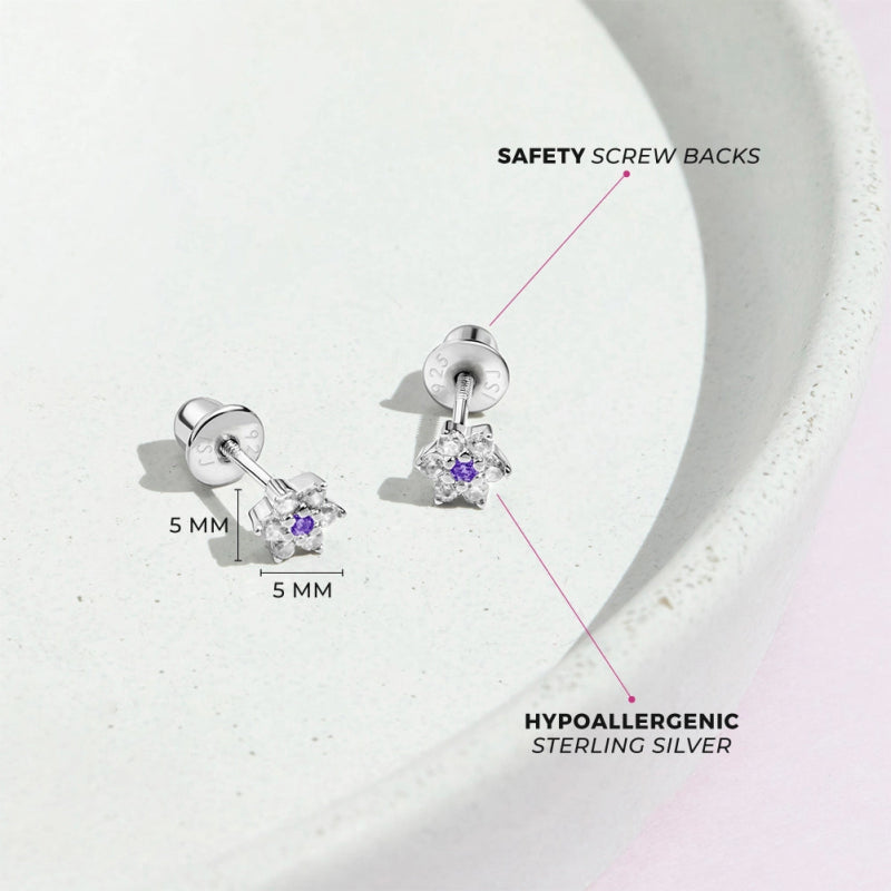 Zilveren kinderoorbellen bloemetje met paarse zirconia | schroefsluiting - Staartjes en Strikjes