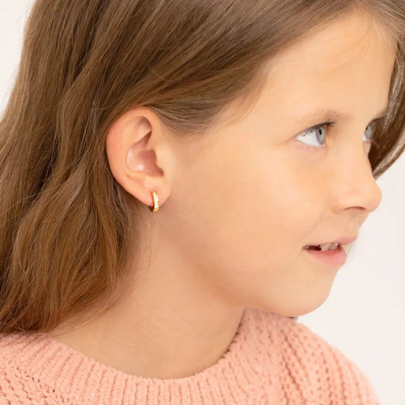 Zilveren kinderoorbellen creolen/oorringen goldplated met zirconia - Staartjes en Strikjes