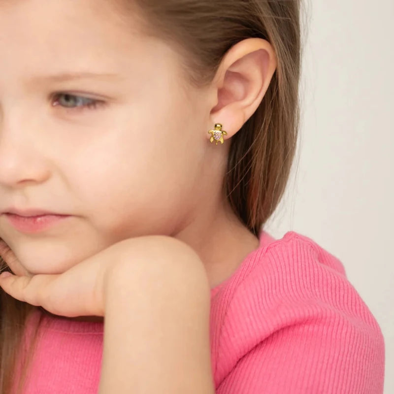 Zilveren kinderoorbellen goldplated schilpad lichtroze | schroefsluiting - Staartjes en Strikjes