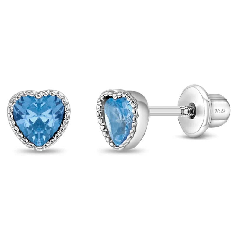 Zilveren kinderoorbellen hartje blauwe zirconia | schroefsluiting - Staartjes en Strikjes