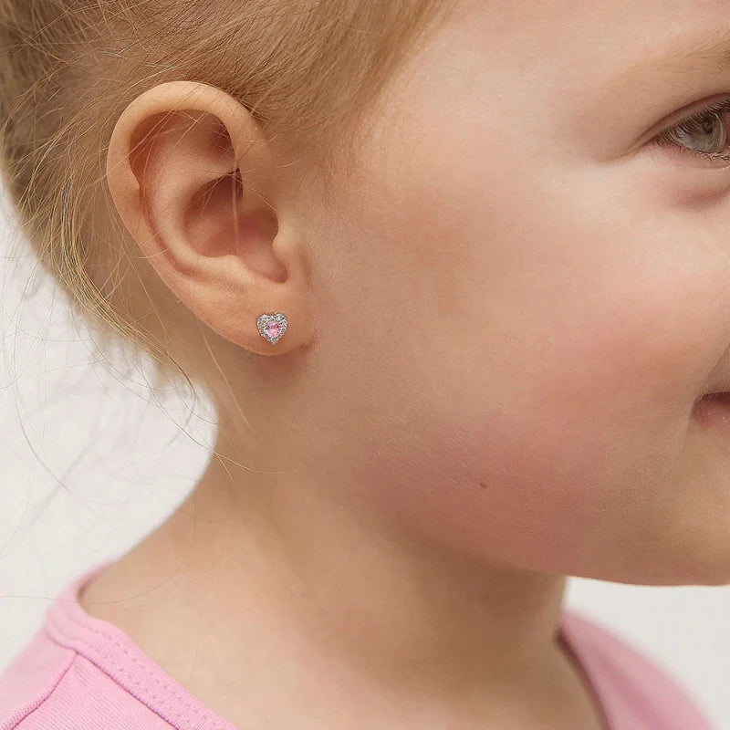 Zilveren kinderoorbellen hartje lichtroze zirconia | schroefsluiting - Staartjes en Strikjes
