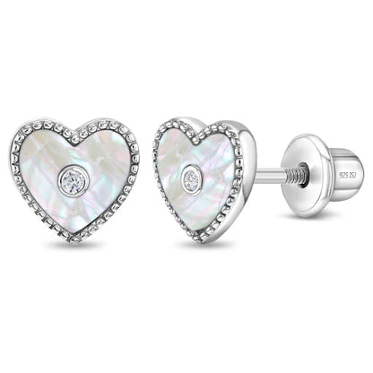 Zilveren kinderoorbellen hartje parelmoer look zirconia | schroefsluiting - Staartjes en Strikjes