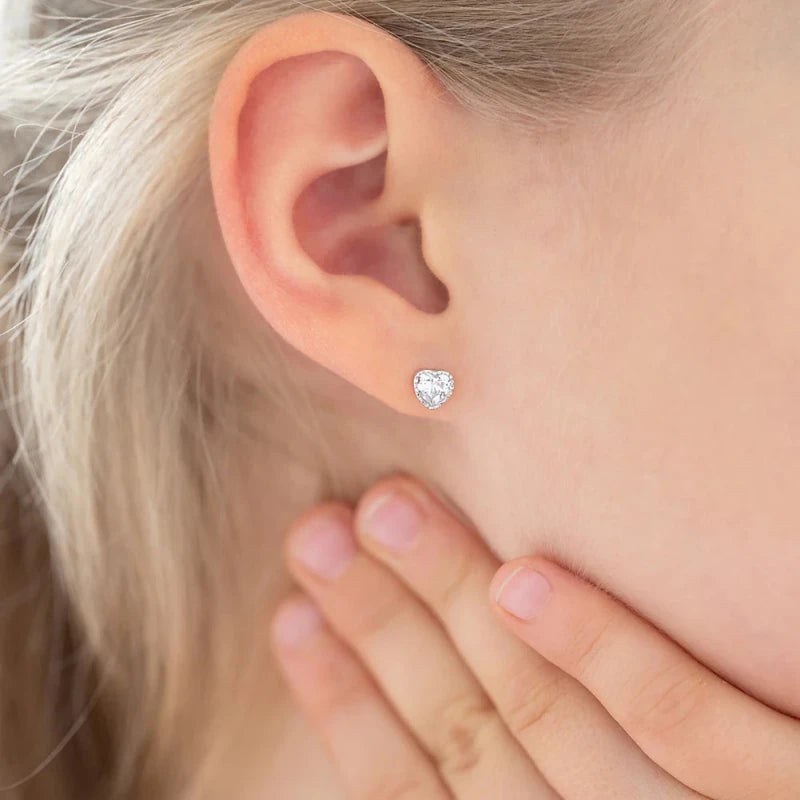 Zilveren kinderoorbellen hartje zirconia | schroefsluiting - Staartjes en Strikjes