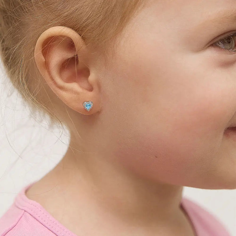 Zilveren kinderoorbellen hartjes blauwe zirconia | schroefsluiting - Staartjes en Strikjes