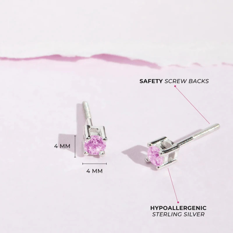 Zilveren kinderoorbellen knopje lichtroze zirconia 4 mm | schroefsluiting - Staartjes en Strikjes