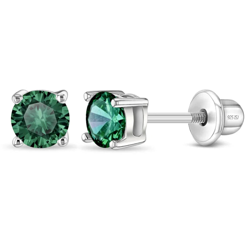 Zilveren kinderoorbellen knopje zirconia 4 mm groen | schroefsluiting - Staartjes en Strikjes