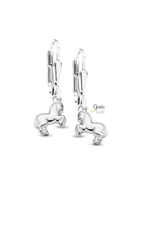 Zilveren kinderoorbellen met hangertjes paarden - Gento for kids - Staartjes en Strikjes