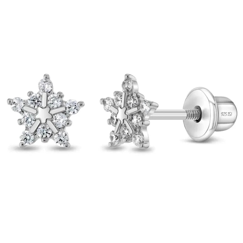 Zilveren kinderoorbellen sneeuwvlokje kleine zirconia | schroefsluiting - Staartjes en Strikjes