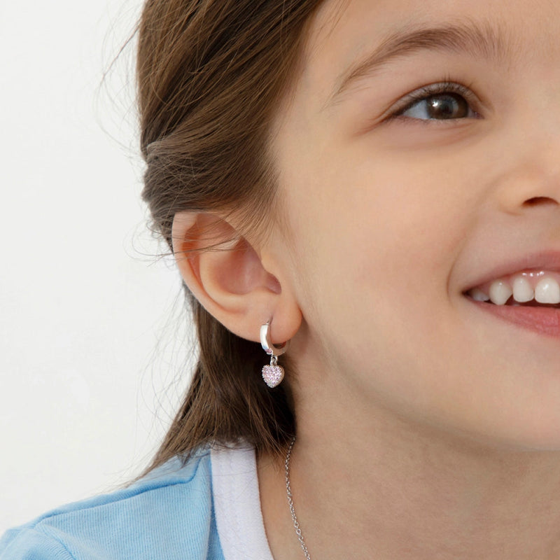 Zilveren oorbellen creolen/oorringen hartjes lichtroze zirconia - Staartjes en Strikjes