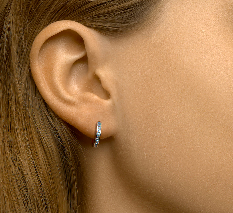 Silberne Kinderohrringe Creolen/Ohrstecker mit Zirkonia Steinen Blau