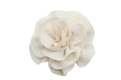 Klein haarbloemetje creme - Staartjes en Strikjes