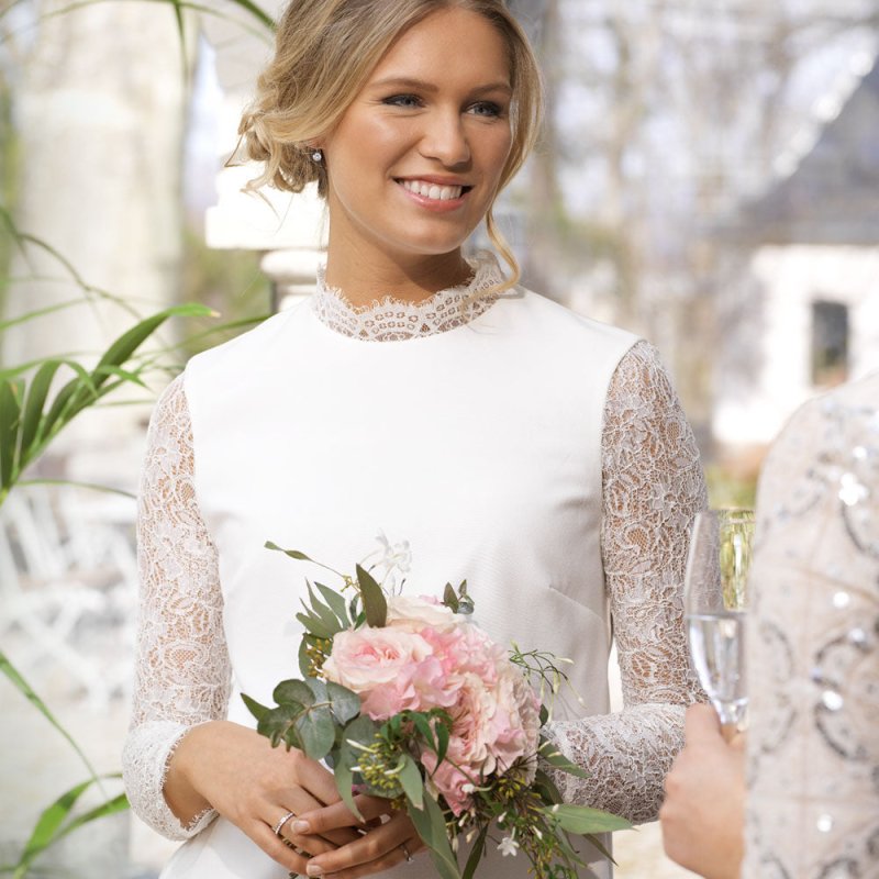 Oorbellen Blomdahl titanium hanger zirconiasteentjes (incl. achterkantjes) - Staartjes en Strikjes