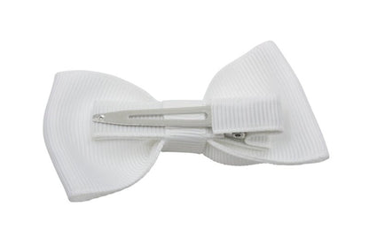 Vlinder haarstrik wit op alligatorspeldje zonder tandjes - Staartjes en Strikjes